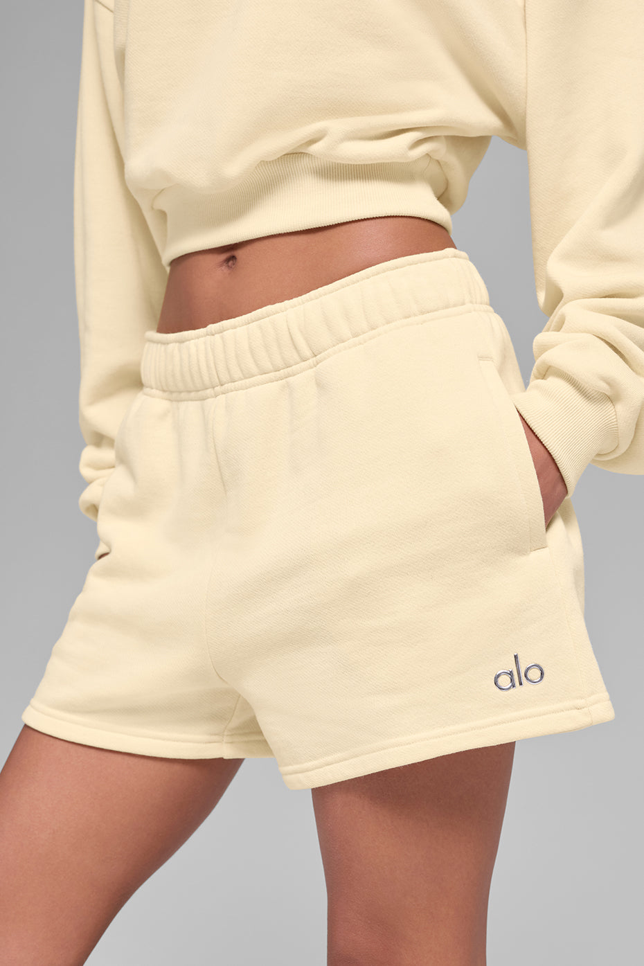 Accolade Short