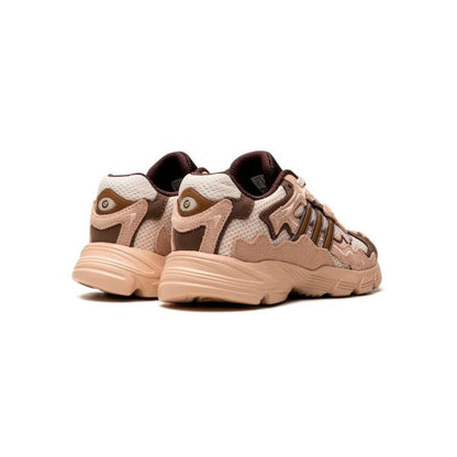 Sneakers Adidas x Bad Bunny Response CL Paso Fino Beige Marrone