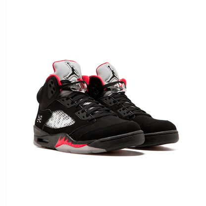 Nike Air Jordan 5 Retro Supreme Nero Rosso Argento Uomo