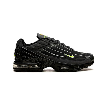 Nike Air Max Plus 3 Nero Volt Uomo Sneakers Moderne e Tecnologiche