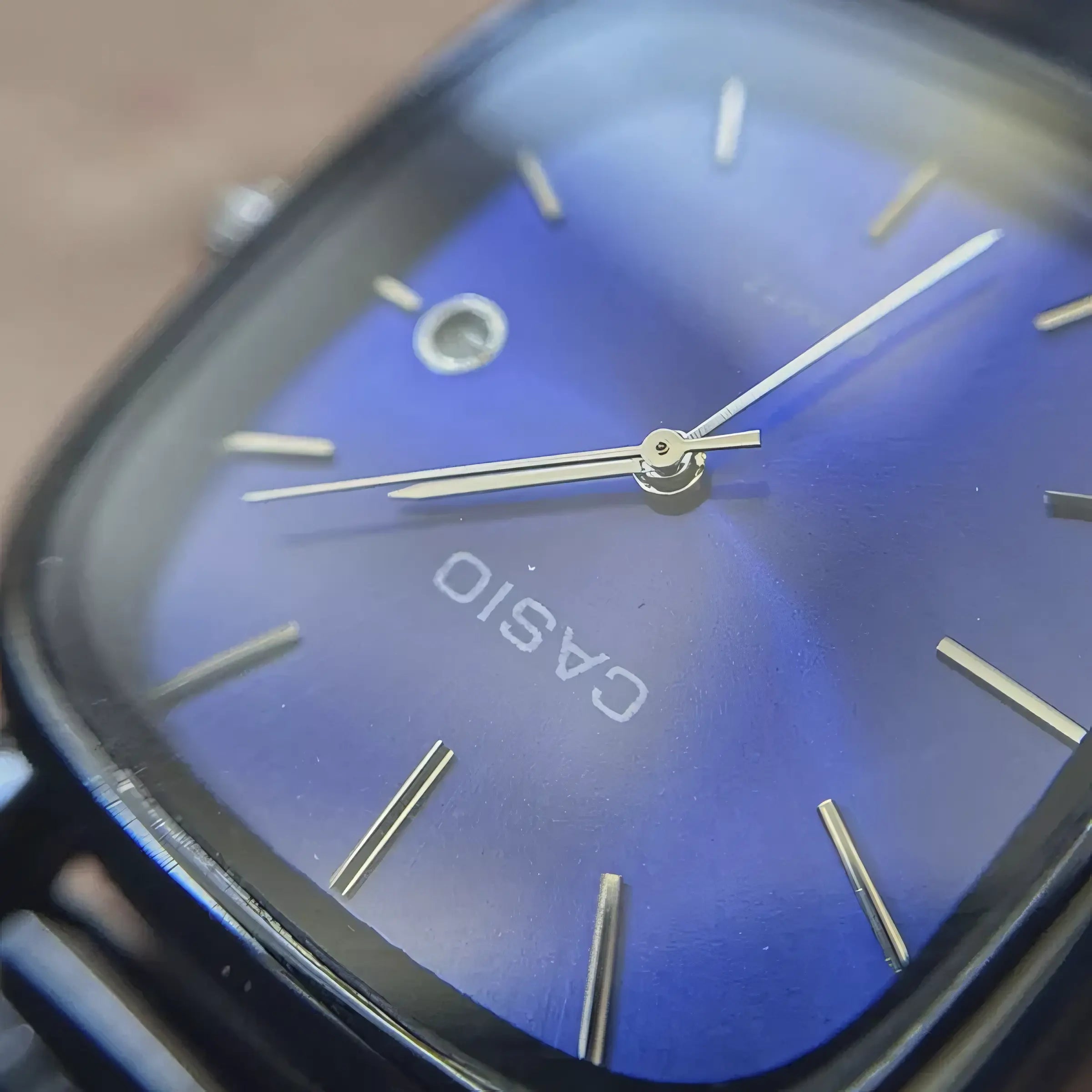 C A S I O Luxurious 36mm Watch - Transferred steel