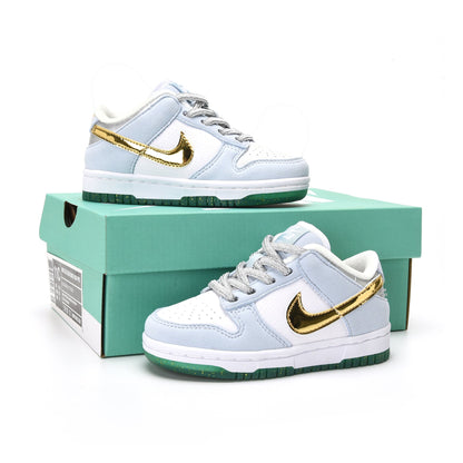 Nike Dunk Low Bambino x Sean Cliver Bianco e Oro Scarpe Esclusive