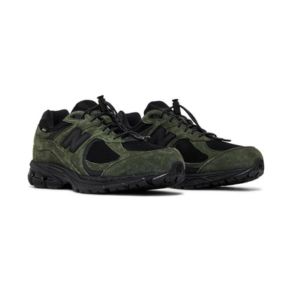 New Balance 2002R Scarpe Uomo Verde Scuro Suede Eleganti