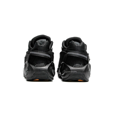 Nike NOCTA Glide Total Black Sneakers Uomo Eleganti e Moderne