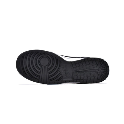 Nike Dunk Low Retro Bianco e Nero Panda Scarpe Uomo