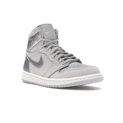 Nike Air Jordan 1 High OG Japan Grigio Neutral in Pelle