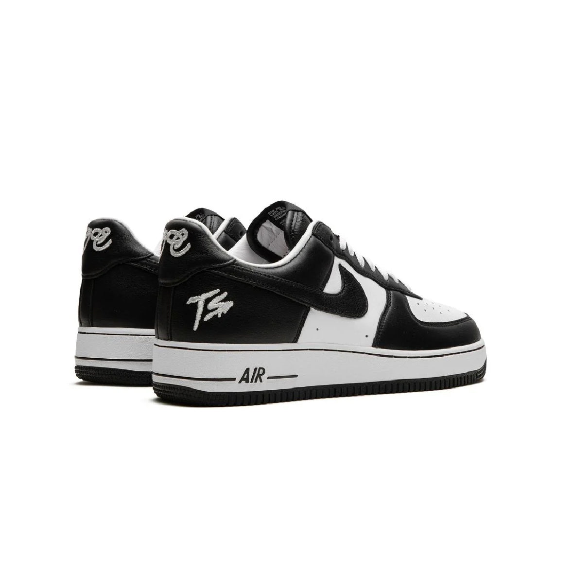 Nike Air Force 1 Low Bianco e Nero Panda x Terror Squad